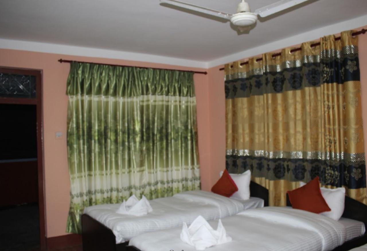 Travellers Dorm Bed & Breakfast Kathmandu Exterior photo
