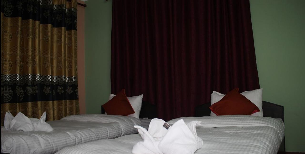 Travellers Dorm Bed & Breakfast Kathmandu Exterior photo