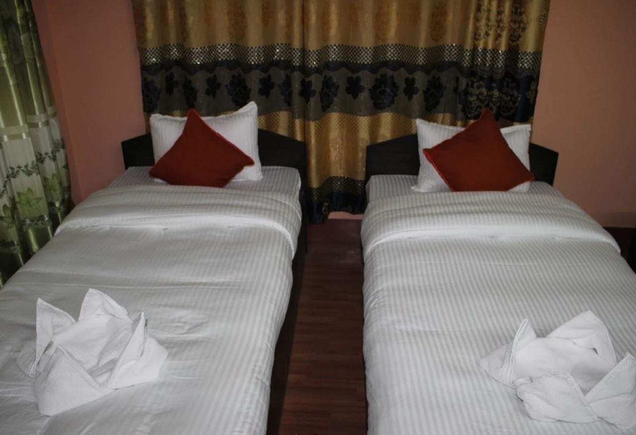 Travellers Dorm Bed & Breakfast Kathmandu Exterior photo