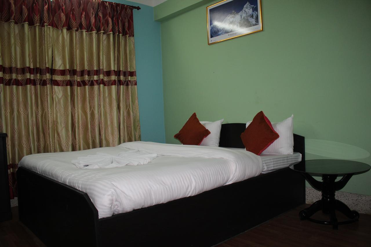 Travellers Dorm Bed & Breakfast Kathmandu Exterior photo