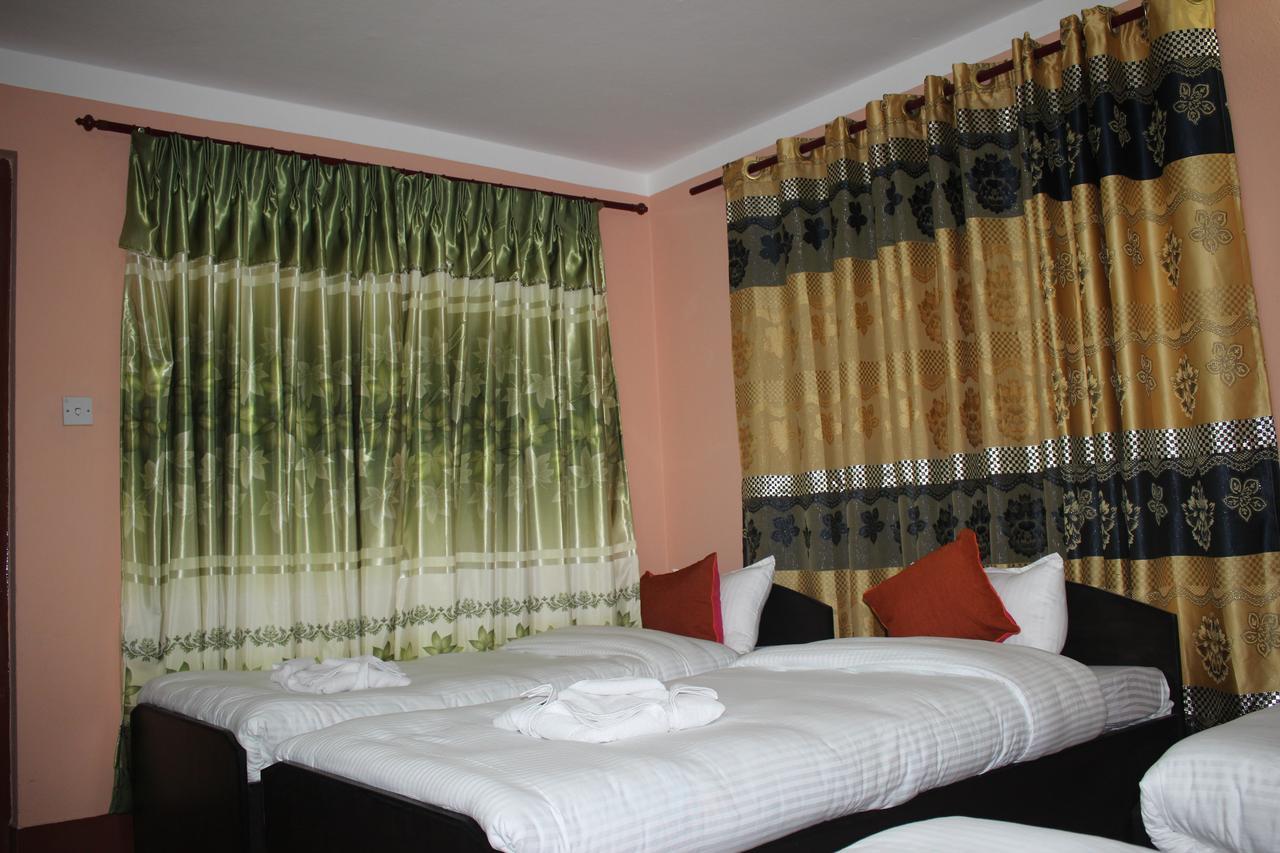 Travellers Dorm Bed & Breakfast Kathmandu Exterior photo