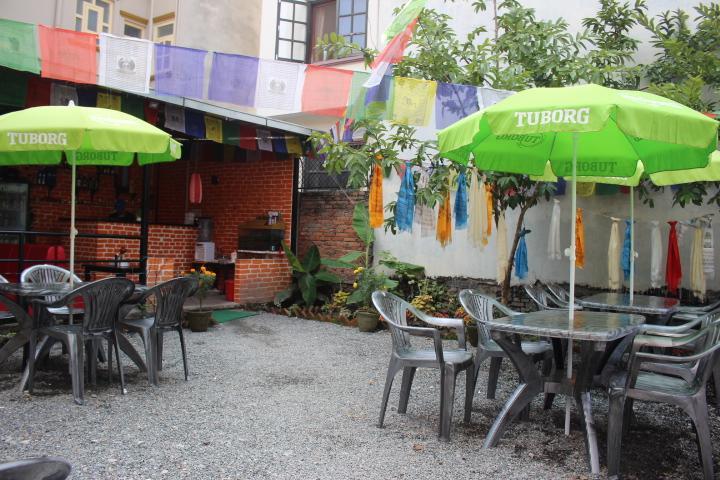 Travellers Dorm Bed & Breakfast Kathmandu Exterior photo